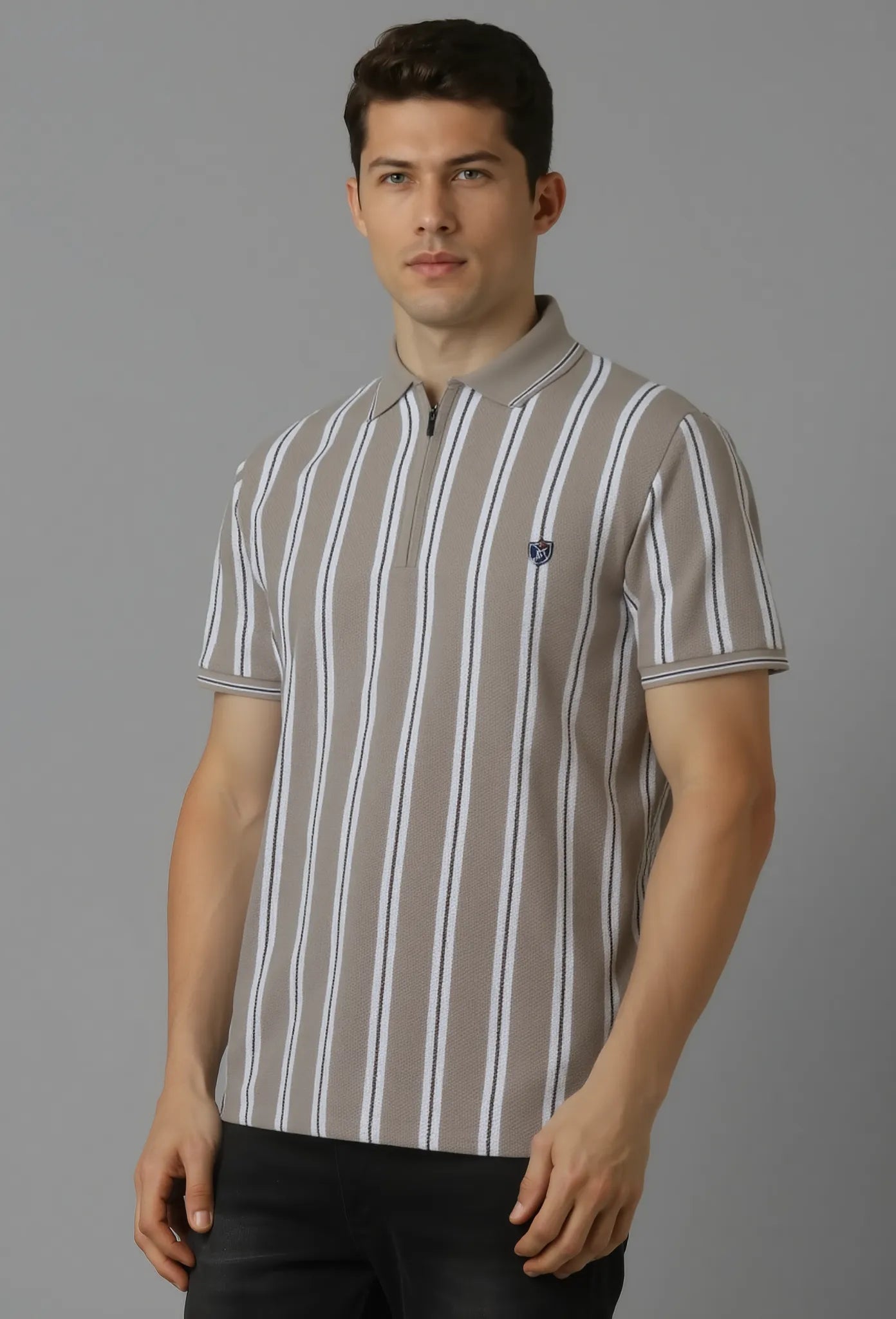Men’s Vertical Stripe Popcorn Knit Half-Zip Polo T-Shirt – Fawn