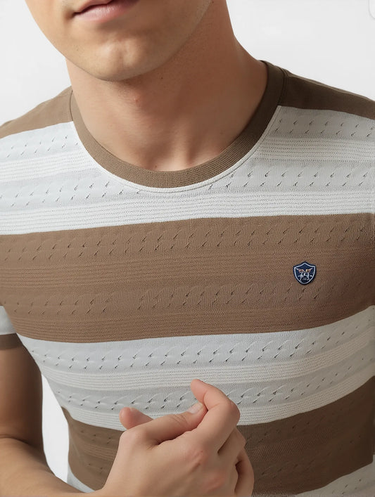 Men’s Jacquard Knit Striped Round Neck T-Shirt – camel & White